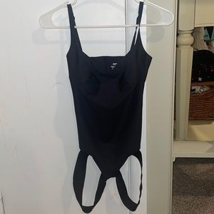 brand new never worn skims shaping body suit with booty lift